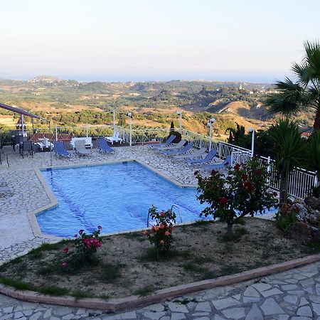 شقة Ionian Balcony ليكسوري المظهر الخارجي الصورة